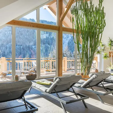 Natuerlich Mit Charakter 4*