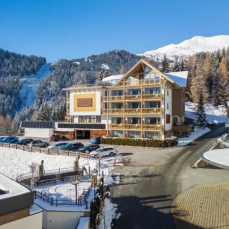 Naturlich Mit Charakter