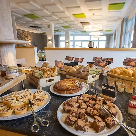 Natuerlich Mit Charakter 4*