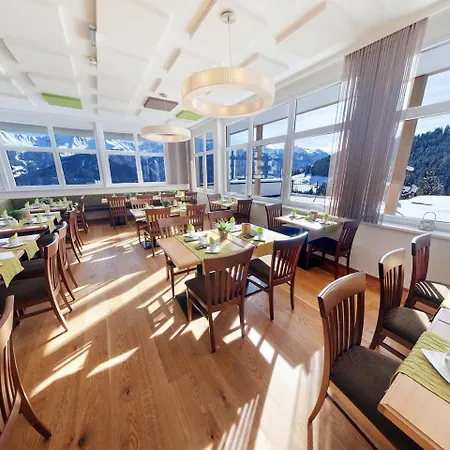 Natuerlich Mit Charakter Fiss