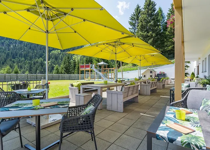 Hotel Natuerlich Mit Charakter Fiss