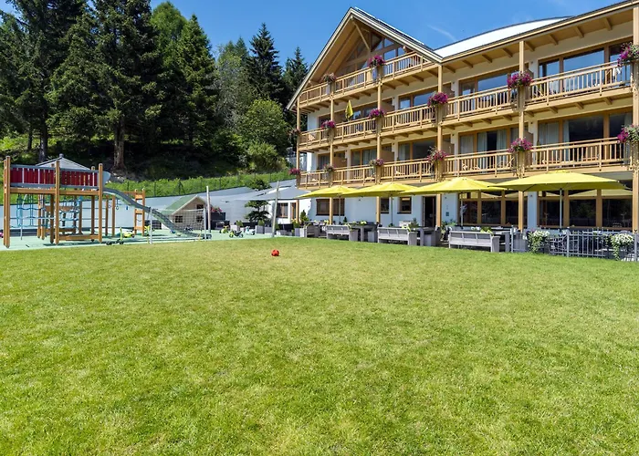 Natuerlich Mit Charakter 4*