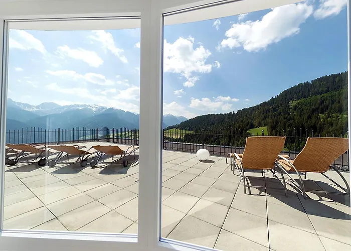 Hotel Natuerlich Mit Charakter Fiss