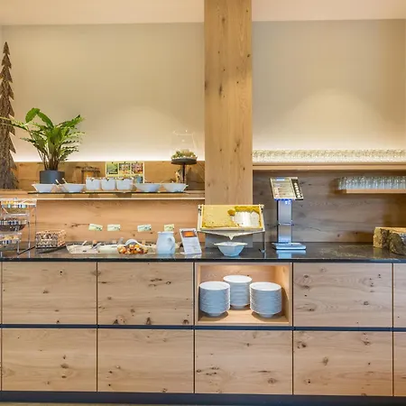 Natuerlich Mit Charakter 4*