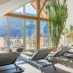 Natuerlich Mit Charakter 4*