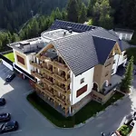 Natuerlich Mit Charakter Hotel Fiss