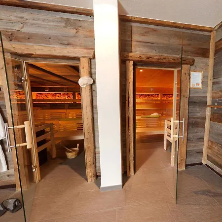 Naturlich Mit Charakter Hotel Fiss